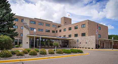 new ulm hospital entrance exterior